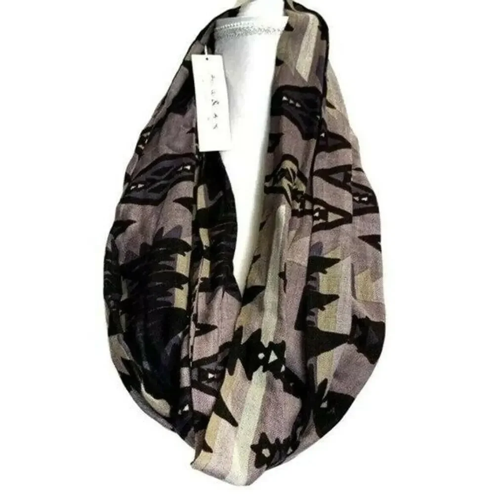 Anna And Ava Women’s Multicolor Infinity scarf